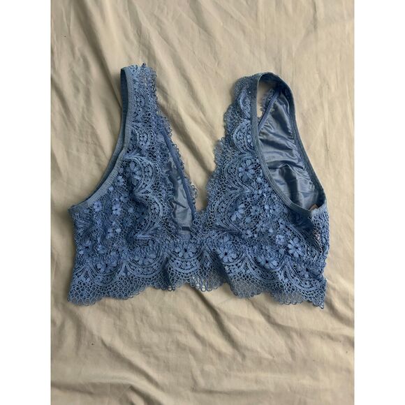3PC VICTORIA'S SECRET + VS PINK Sports Bra and Bralette Lot EUC - NO PADDING - Picture 2 of 8